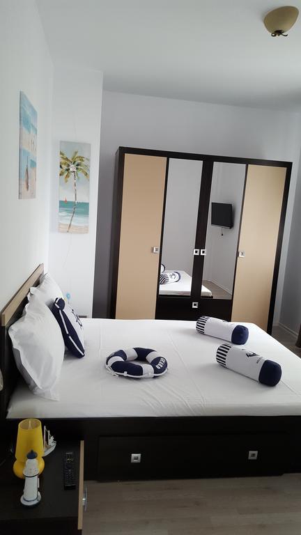 Alex Apartments Năvodari Εξωτερικό φωτογραφία